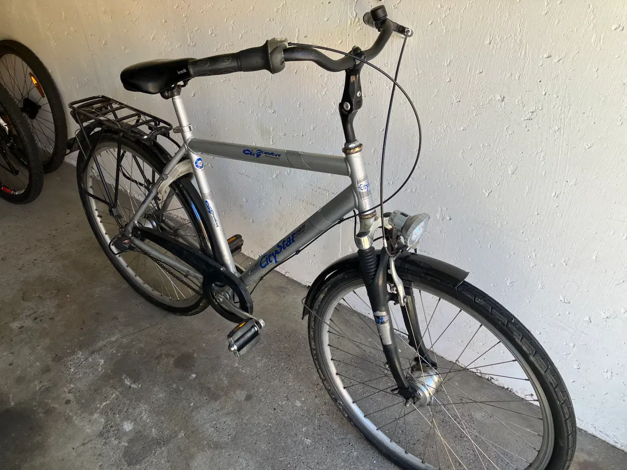 Billede 2 - Cykel 28 tommer dæk Citystar
