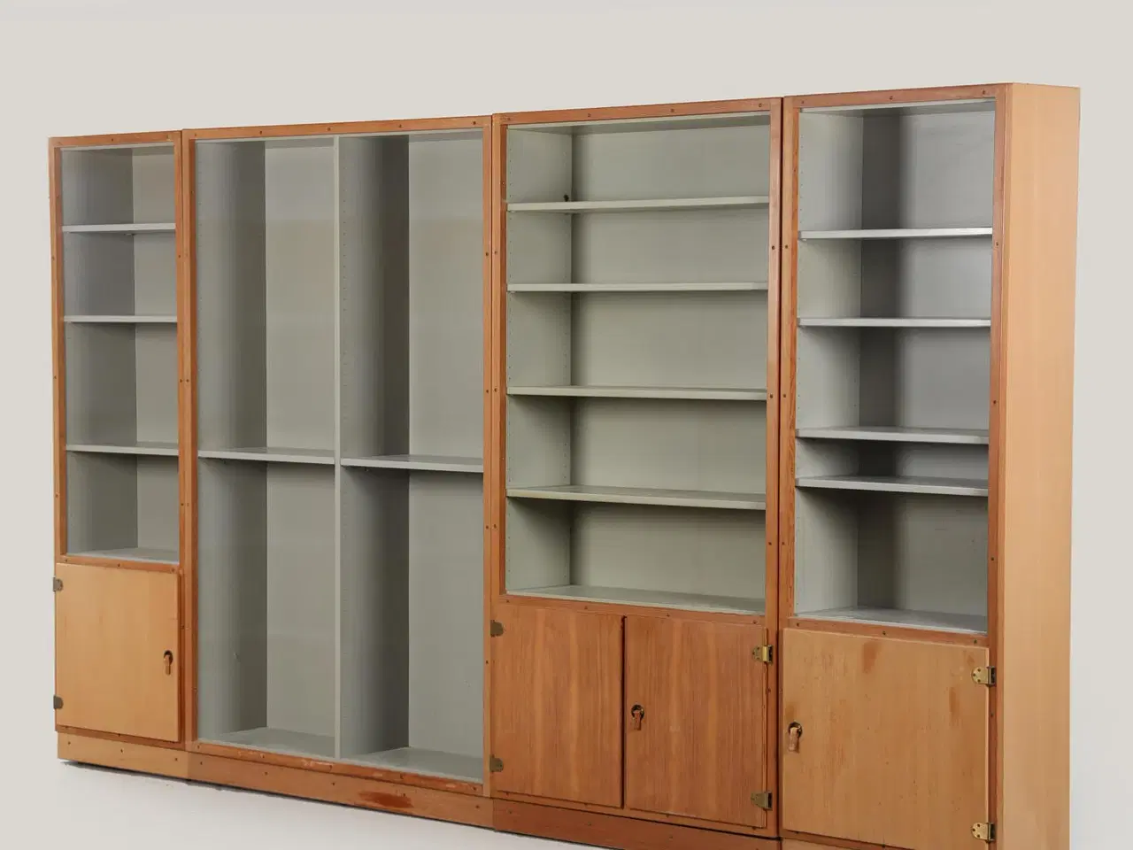 Billede 1 - REOLER KØBES