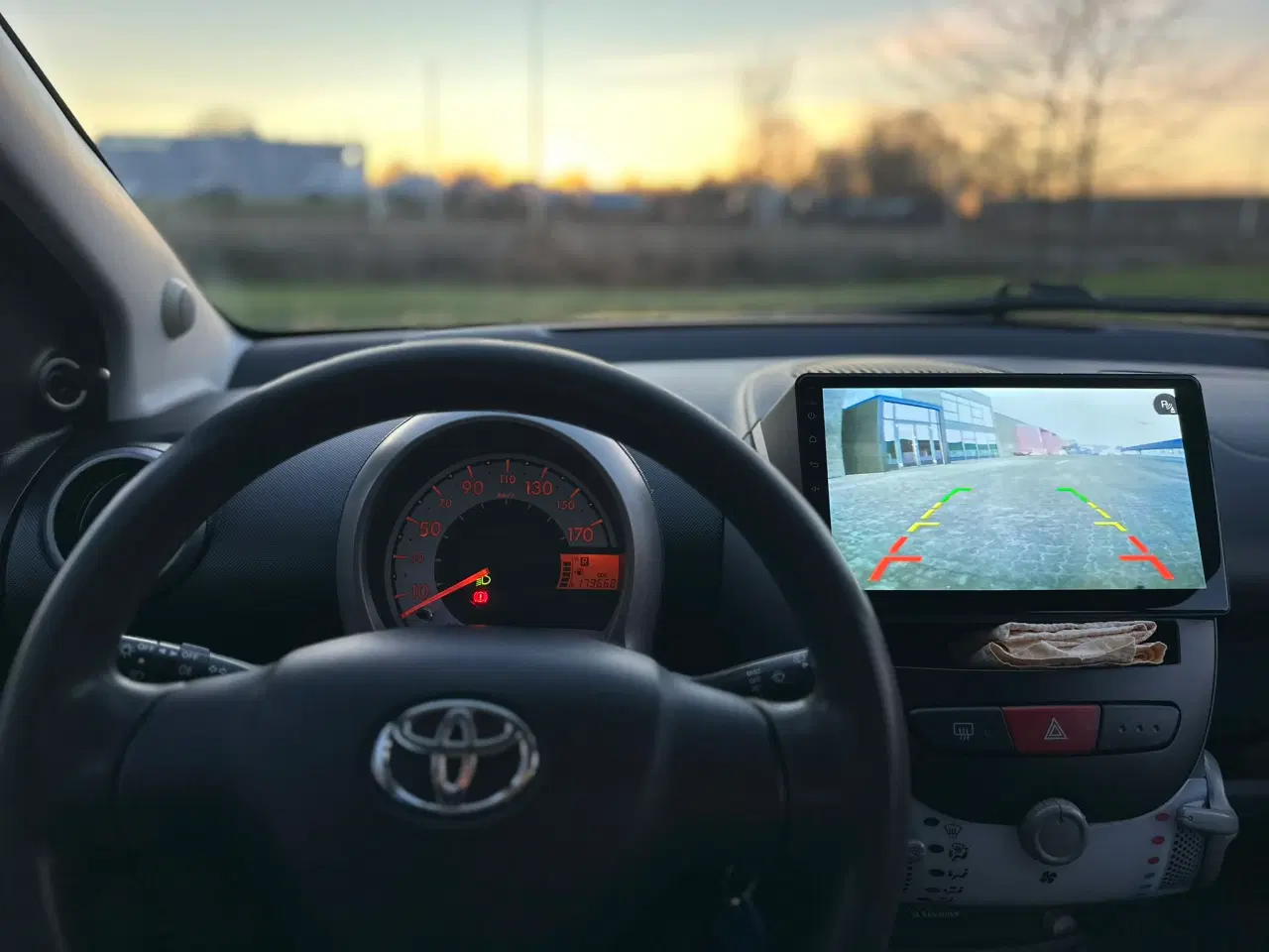 Billede 6 - Toyota Aygo 5-dørs 1.0 HB AUT / automatgear person