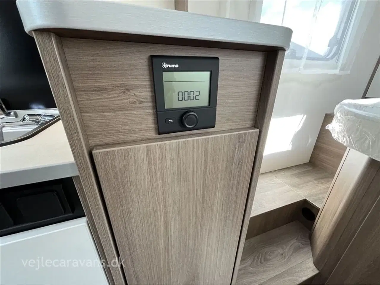 Billede 6 - 2026 - Carado V339 PRO+