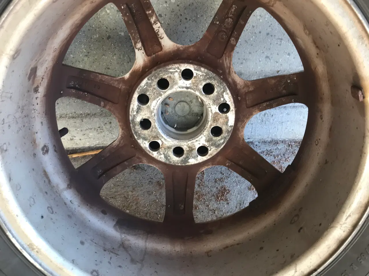 Billede 3 - Alufælge sælges