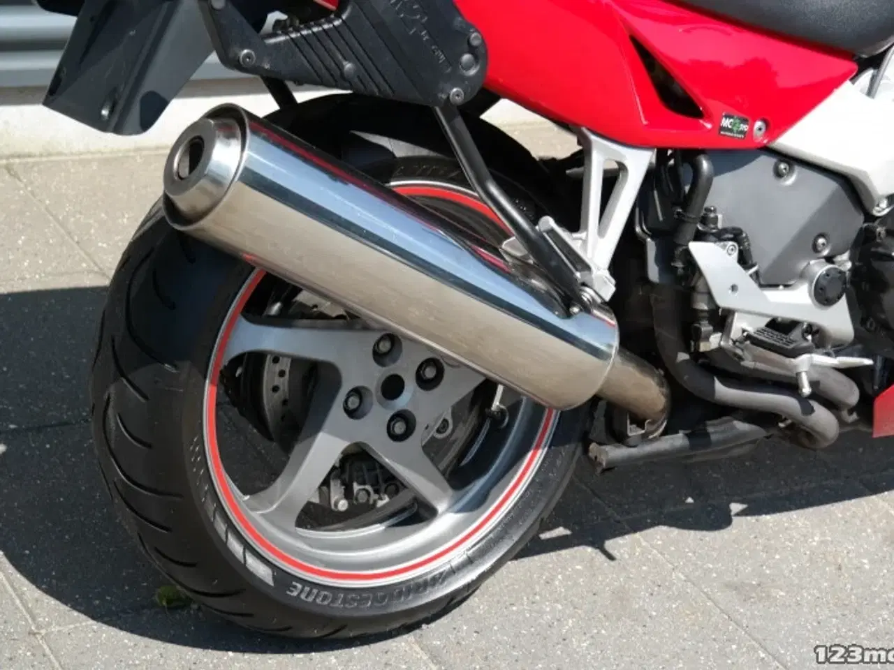 Billede 7 - Honda VFR 800 F MC-SYD       BYTTER GERNE