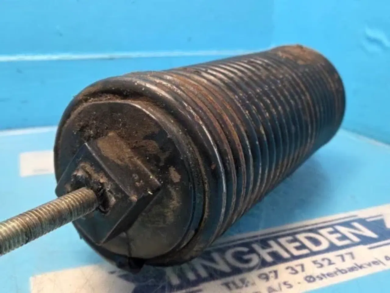 Billede 3 - New Holland BR7070 Fjeder 87656382