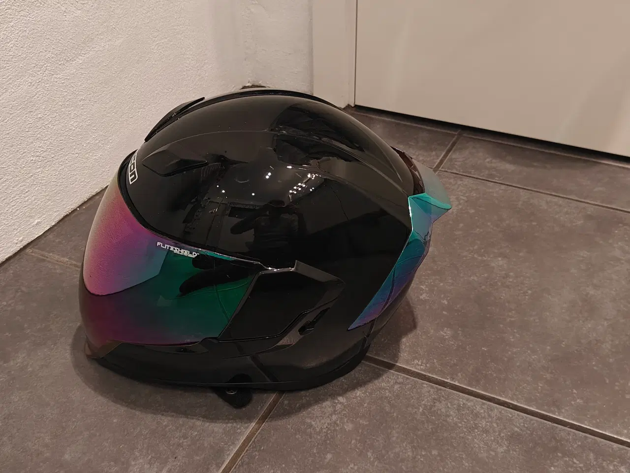 Billede 2 - Icon Airflite Large 59-60 CM