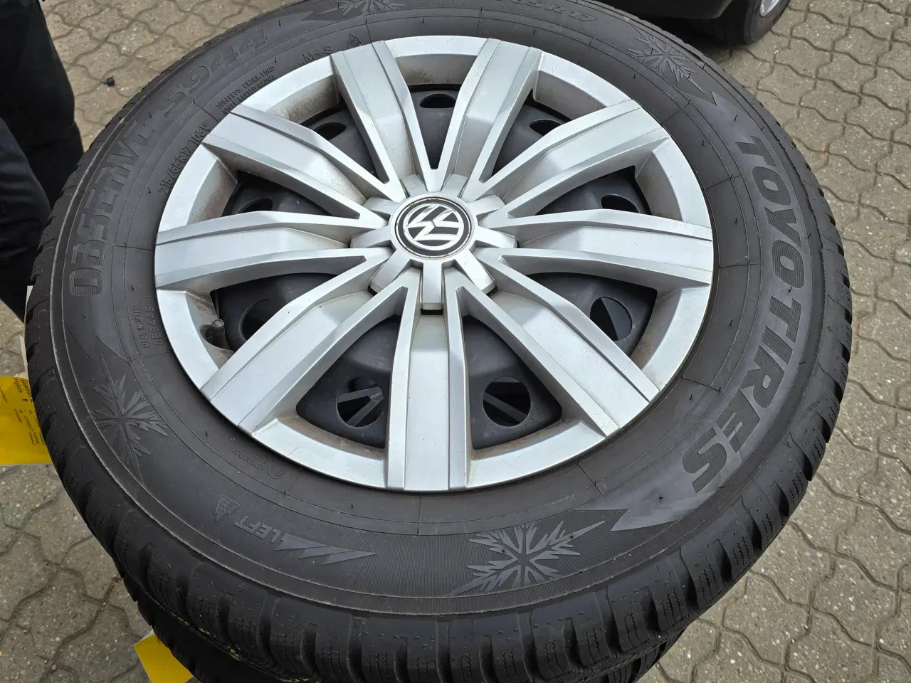 Billede 3 - Vinterdæk Continental og Stålfælge 17 “