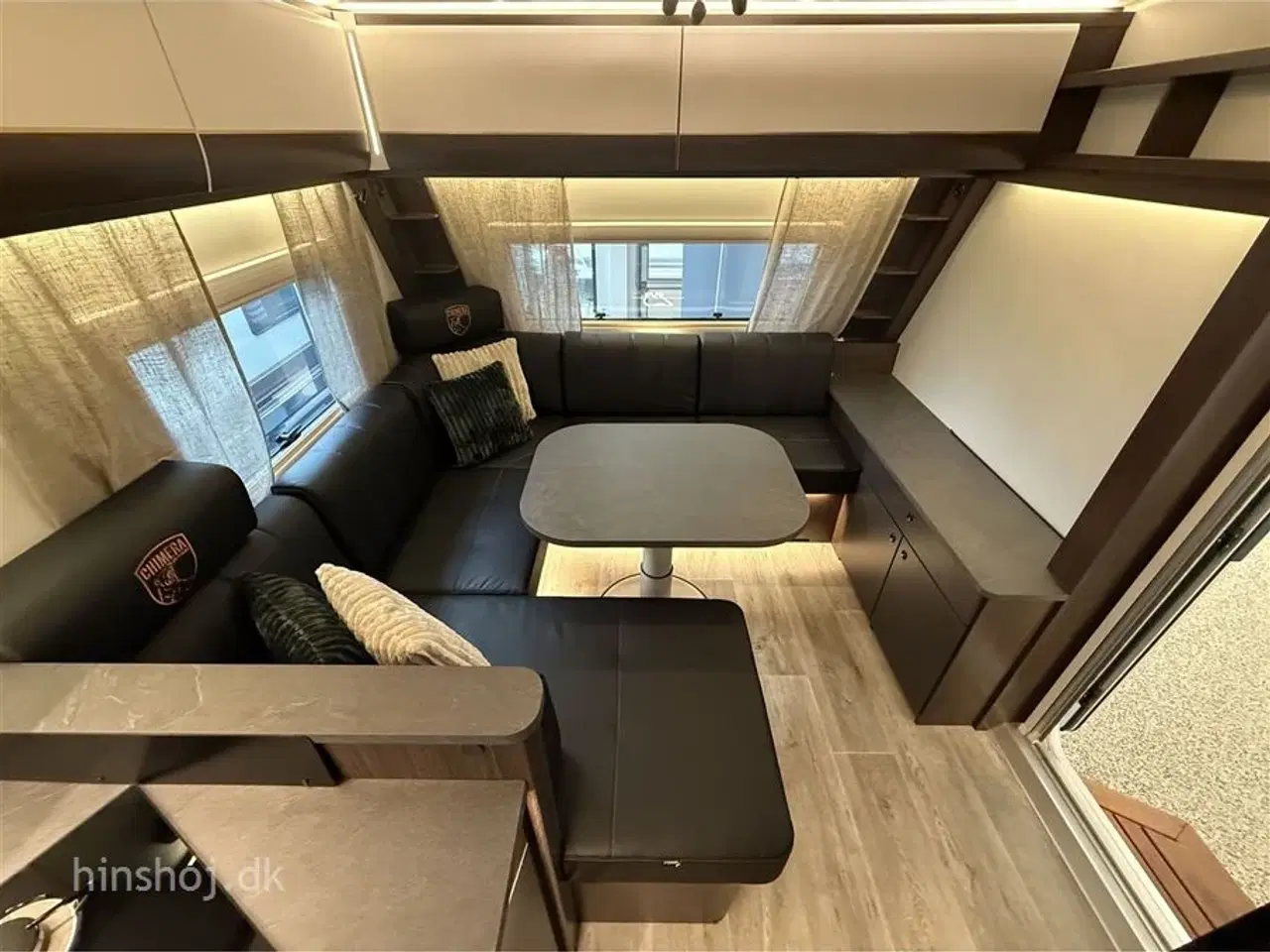 Billede 9 - 2026 - Polar Chimera 590 FWL   Polar Chimera den Eksklusive vintervogn fra Hinshøj Caravan