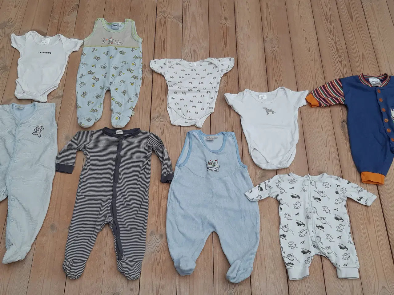 Billede 1 - BABY str 50, 56 og 62 - HELE PAKKEN 195 KR