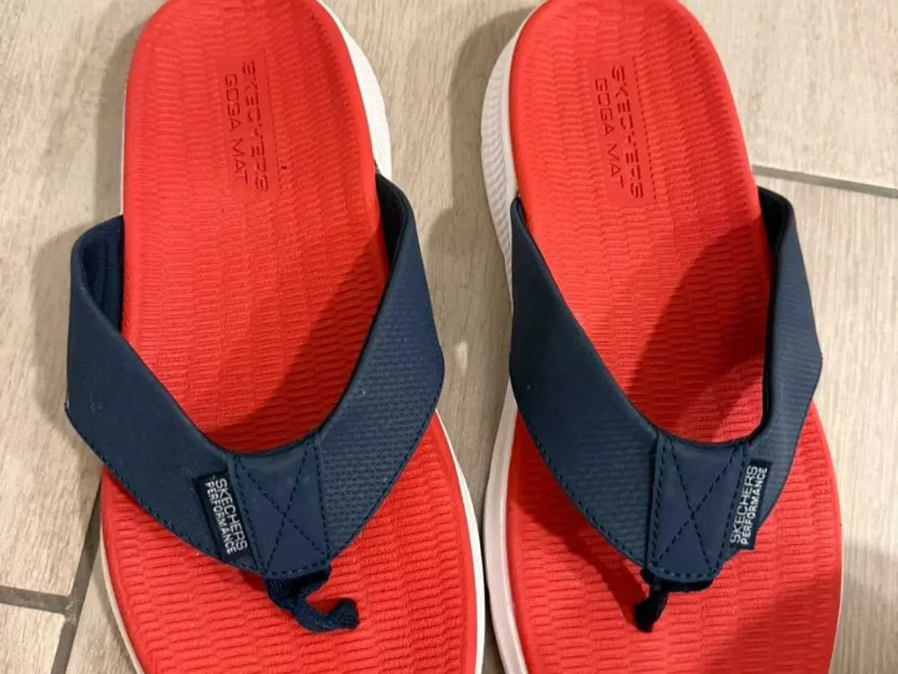 Billede 2 - Skechers str 43,5 