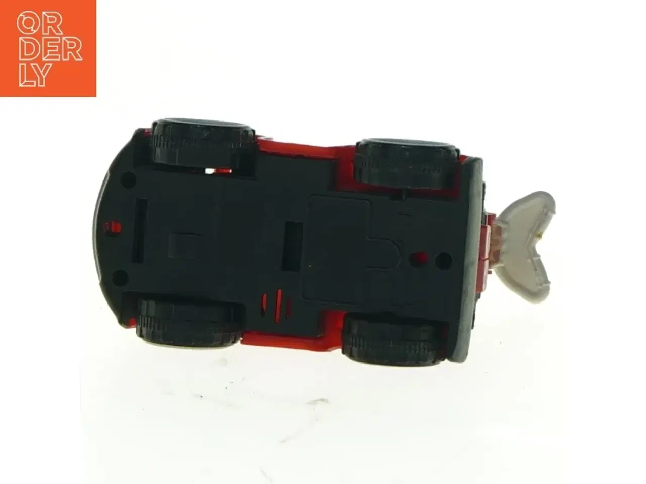 Billede 3 - Brugt rød plastiklegetøjsbrandbil (str. 9 x 8,5 cm)