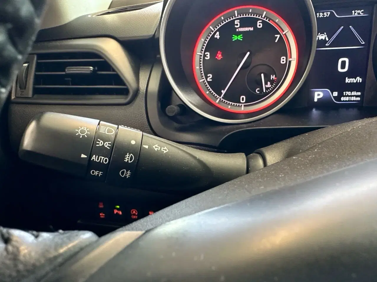 Billede 12 - Suzuki Swift 1,2 Dualjet  Mild hybrid Action AEB CVT 83HK 5d Trinl. Gear