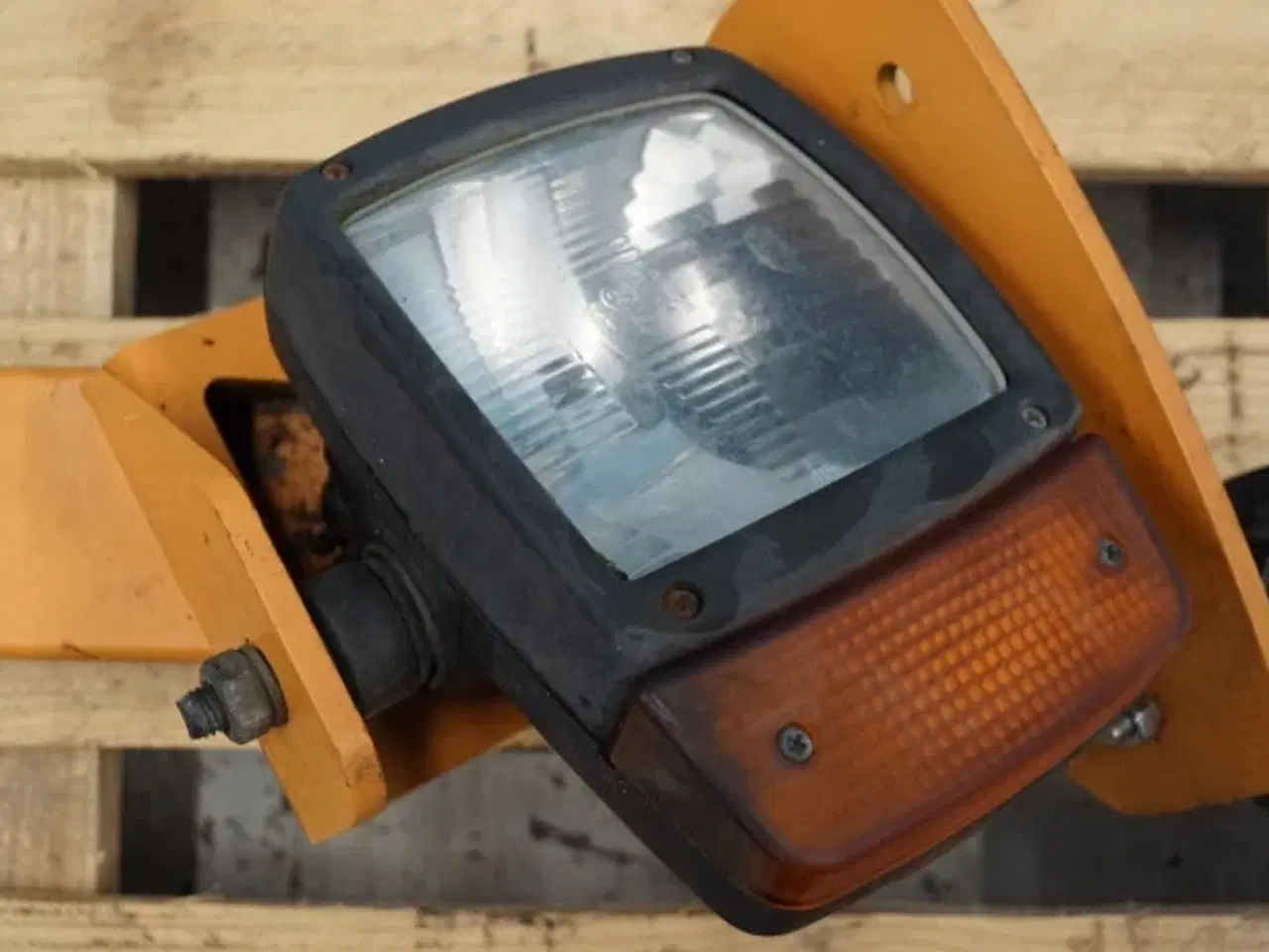 Billede 8 - Case 621D L. Lygtearm 380898A1