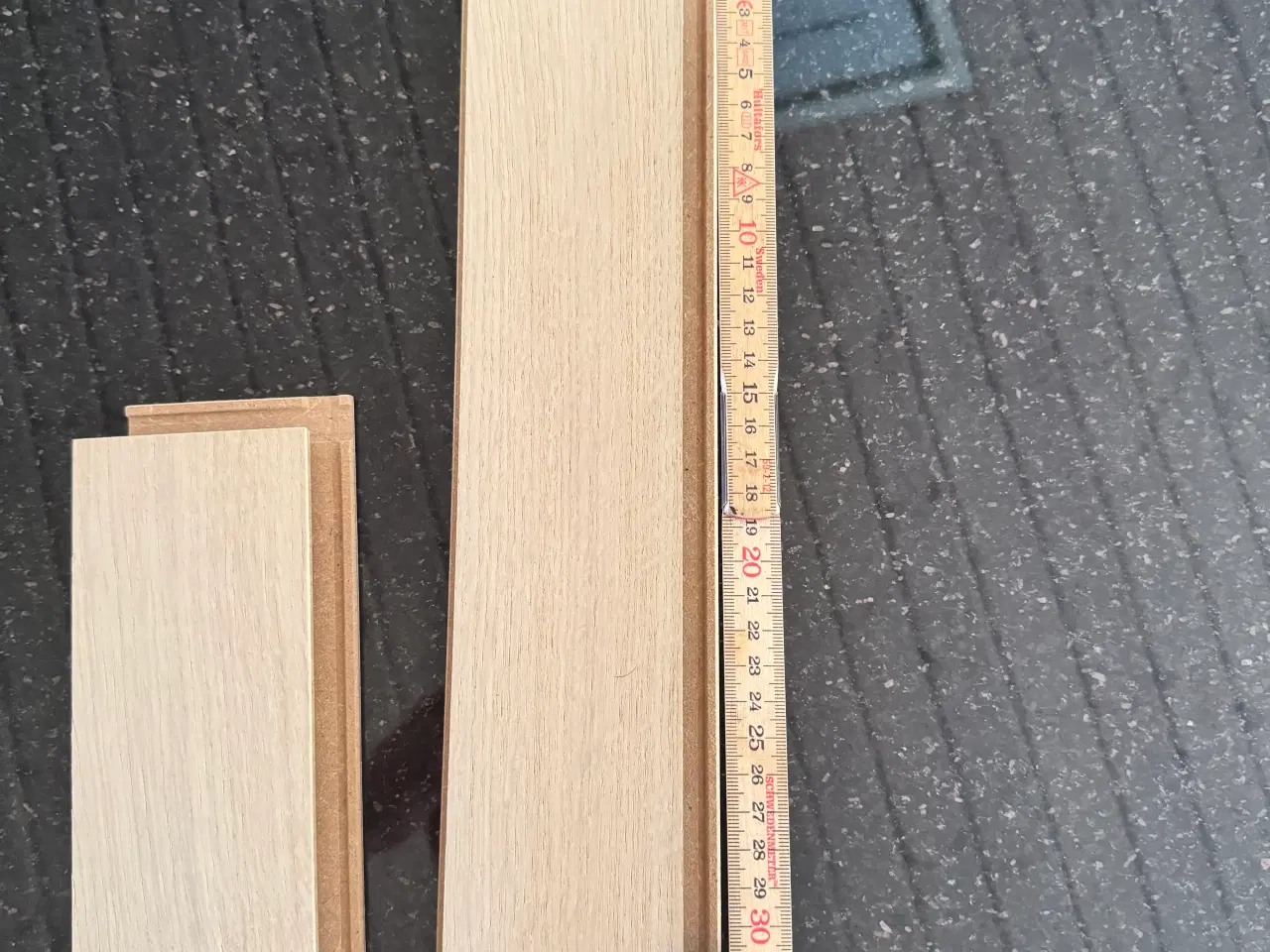 Billede 2 - 104 kvm sildebens parket