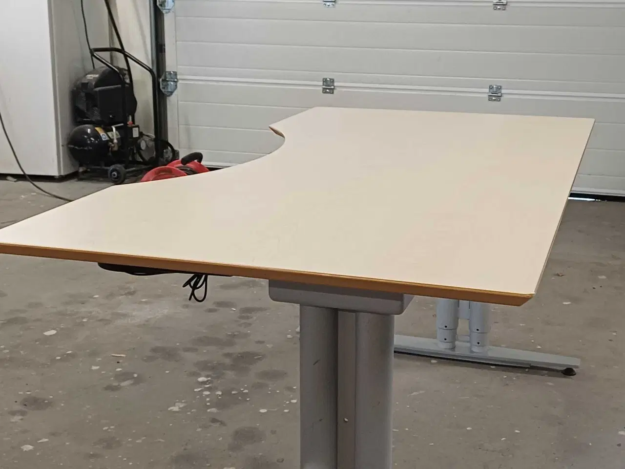 Billede 1 - Hæve-Sænkebord
