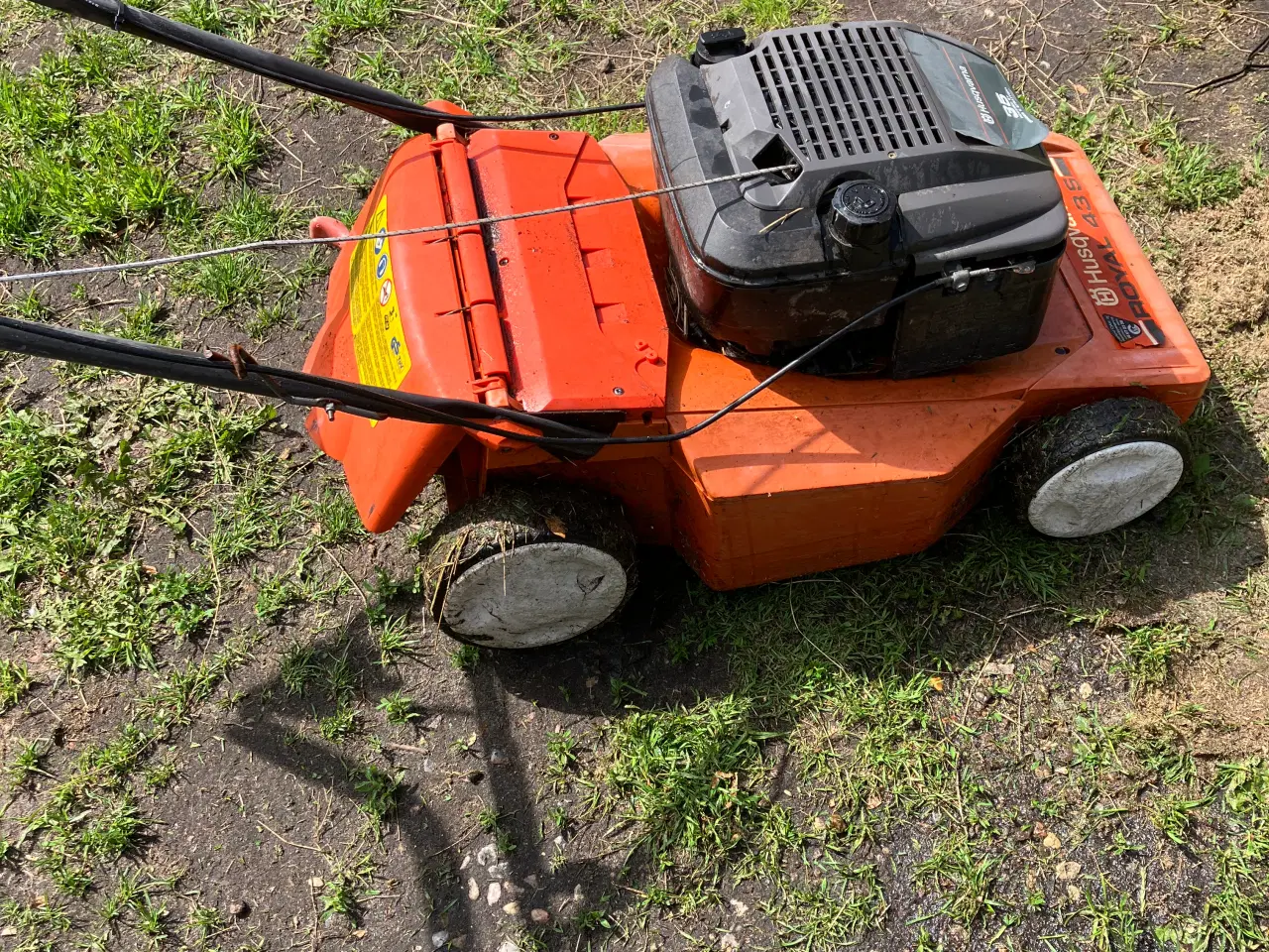 Billede 1 - plæneklipper husqvarna