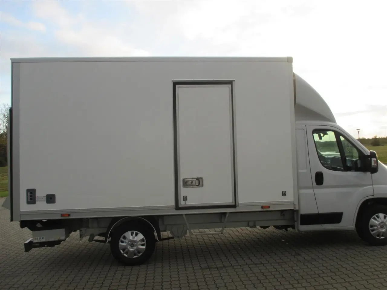 Billede 4 - Peugeot Boxer 335 L3 2,2 BlueHDi Plus Pro 140HK Ladv./Chas. 6g