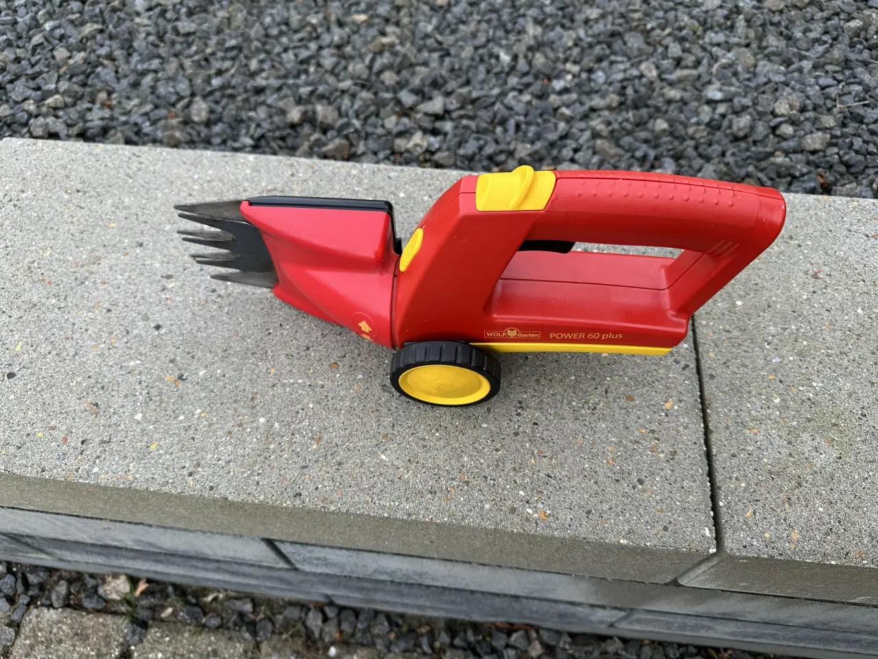 Billede 4 - WOLF-Garten trådløs plænesaks