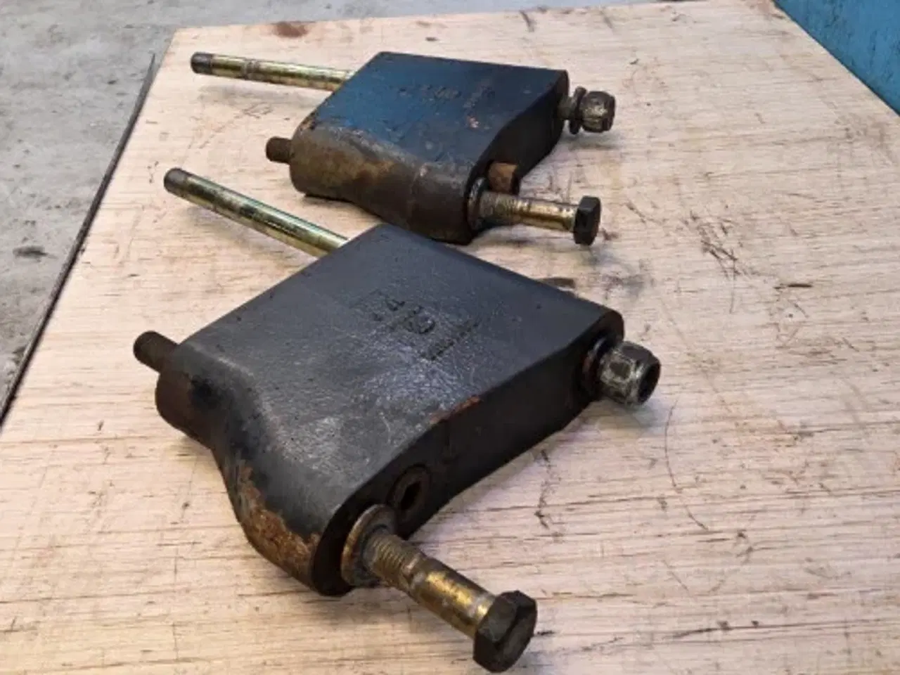 Billede 6 - New Holland TM190 Support Sæt 82016138