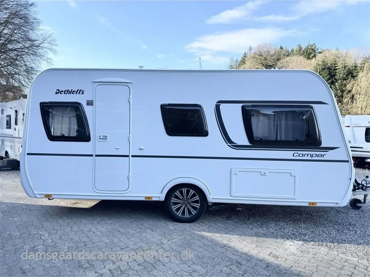 Billede 1 - 2022 - Dethleffs Camper 460 EL D-Line   Enkeltsenge-Lamel-Gulvtemp.-Mover-Telt