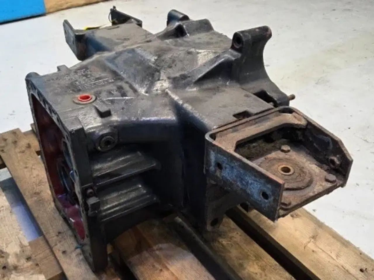 Billede 12 - Deutz Agrotron 90 Koblinghus 04438466