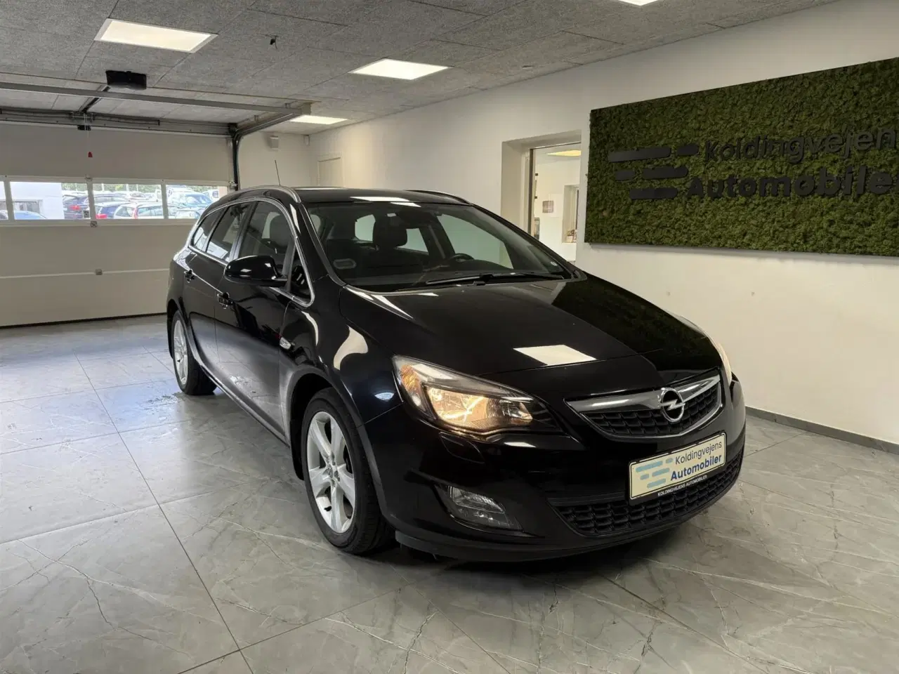 Billede 1 - Opel Astra Sports Tourer 1,4 Turbo Sport 140HK Stc 6g Aut.
