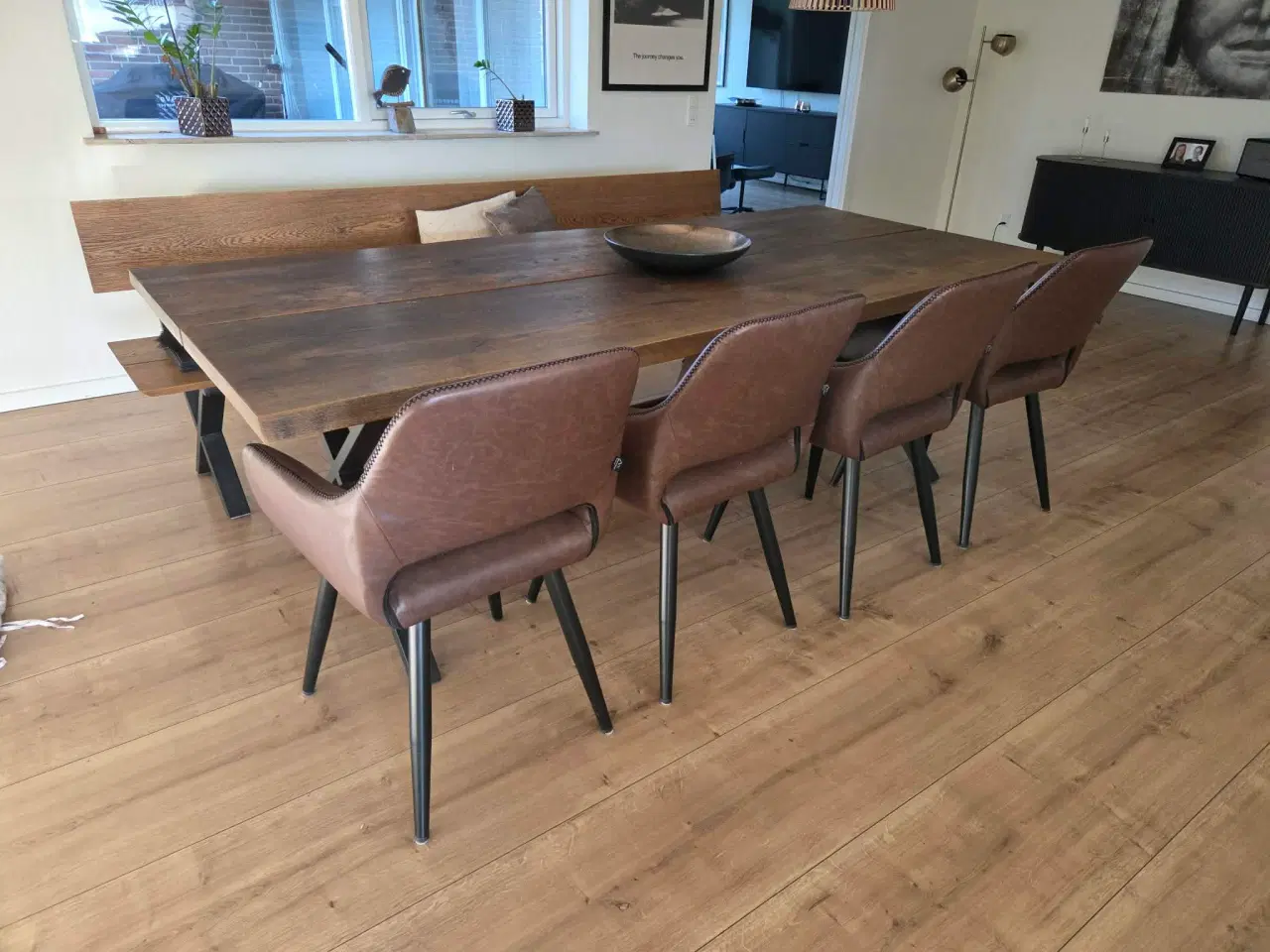 Billede 7 - Spisebord med stole og bænk