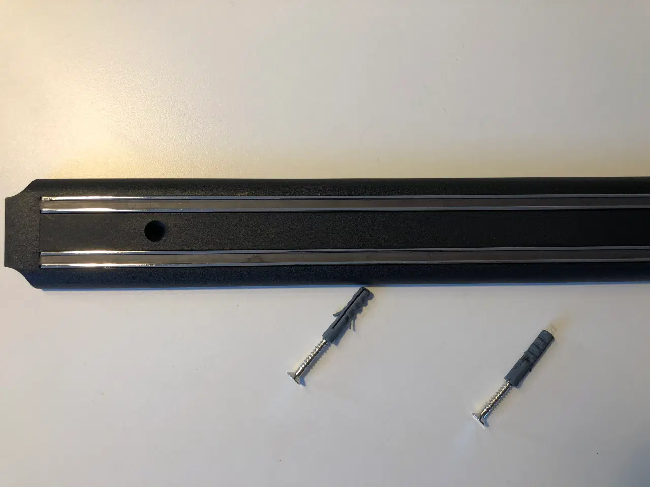 Billede 9 - Knivmagnet i sort