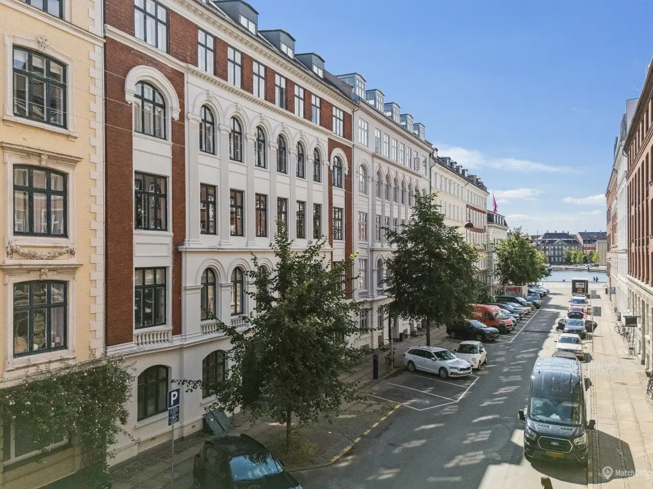 Billede 1 - Kontorlejemål momsfrit beliggende i rolig gade tæt på Kgs. Nytorv
