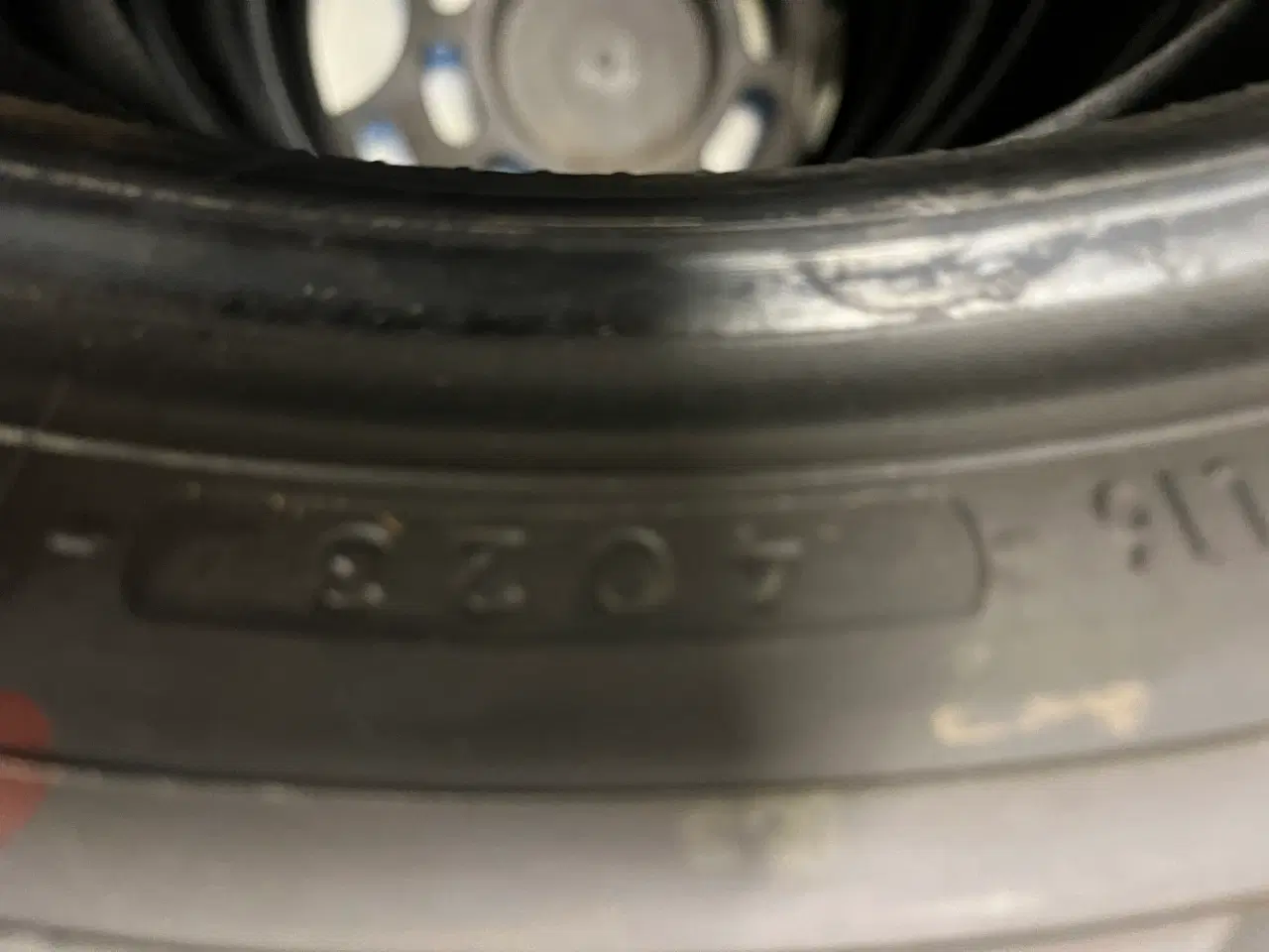 Billede 6 - Yokohama afmonteringsdæk 225/60/17