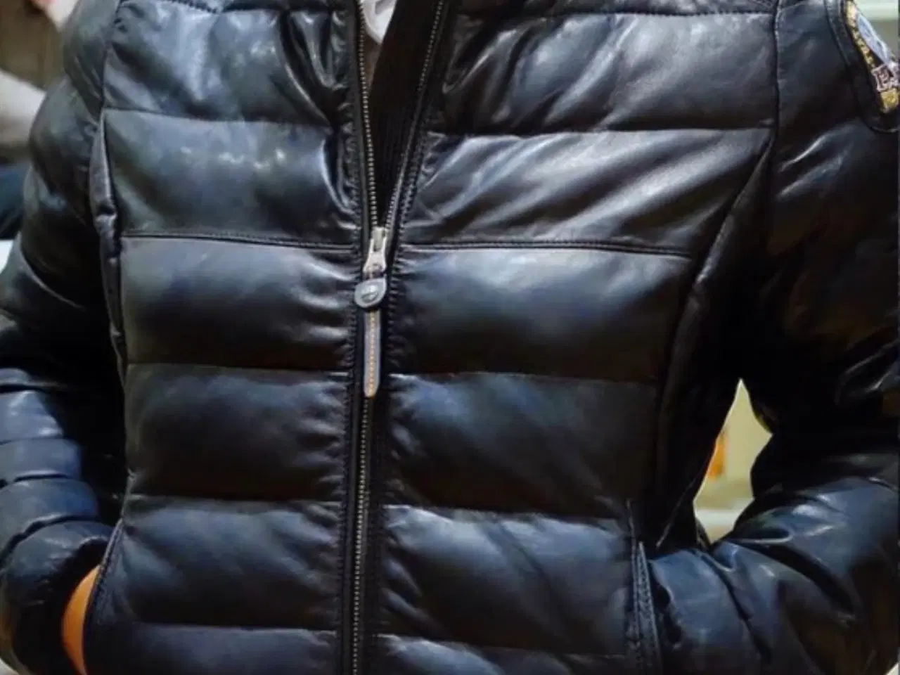 Billede 2 - Parajumpers læderjakke model jodie