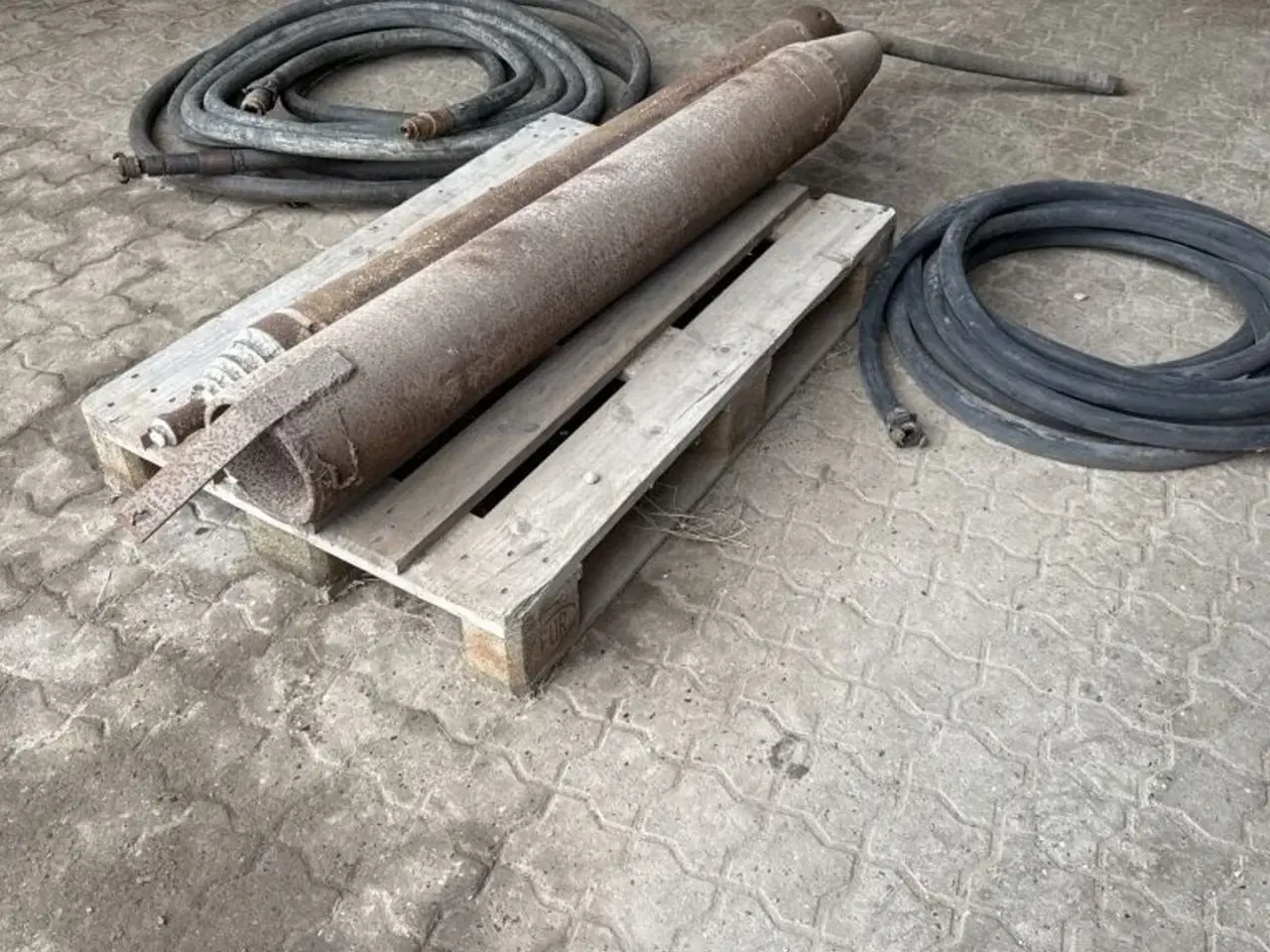 Billede 3 - 135mm Jordraket Grundomat