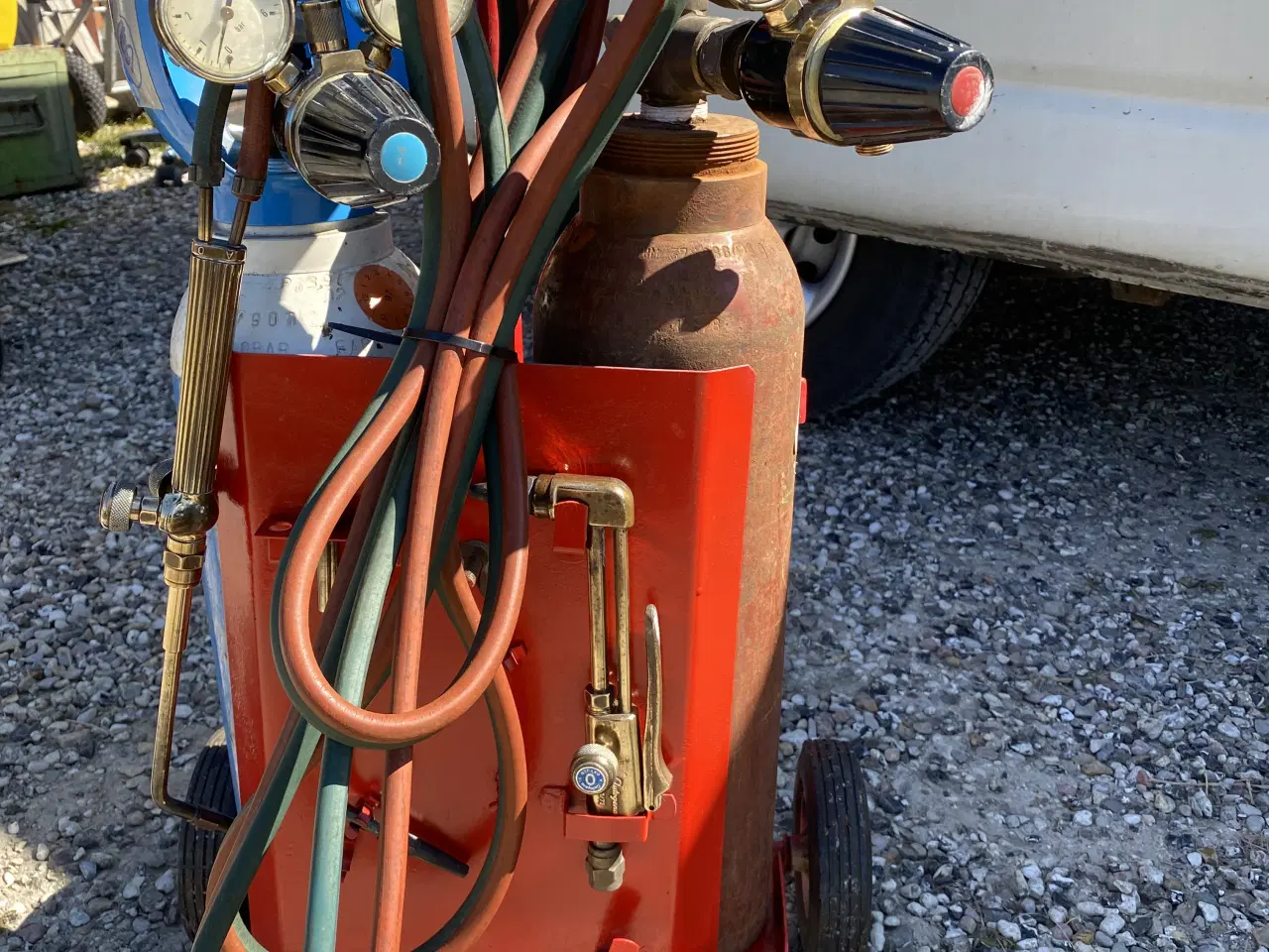 Billede 1 - gas og ilt sæt på vogn 5 kg ejerflasker 