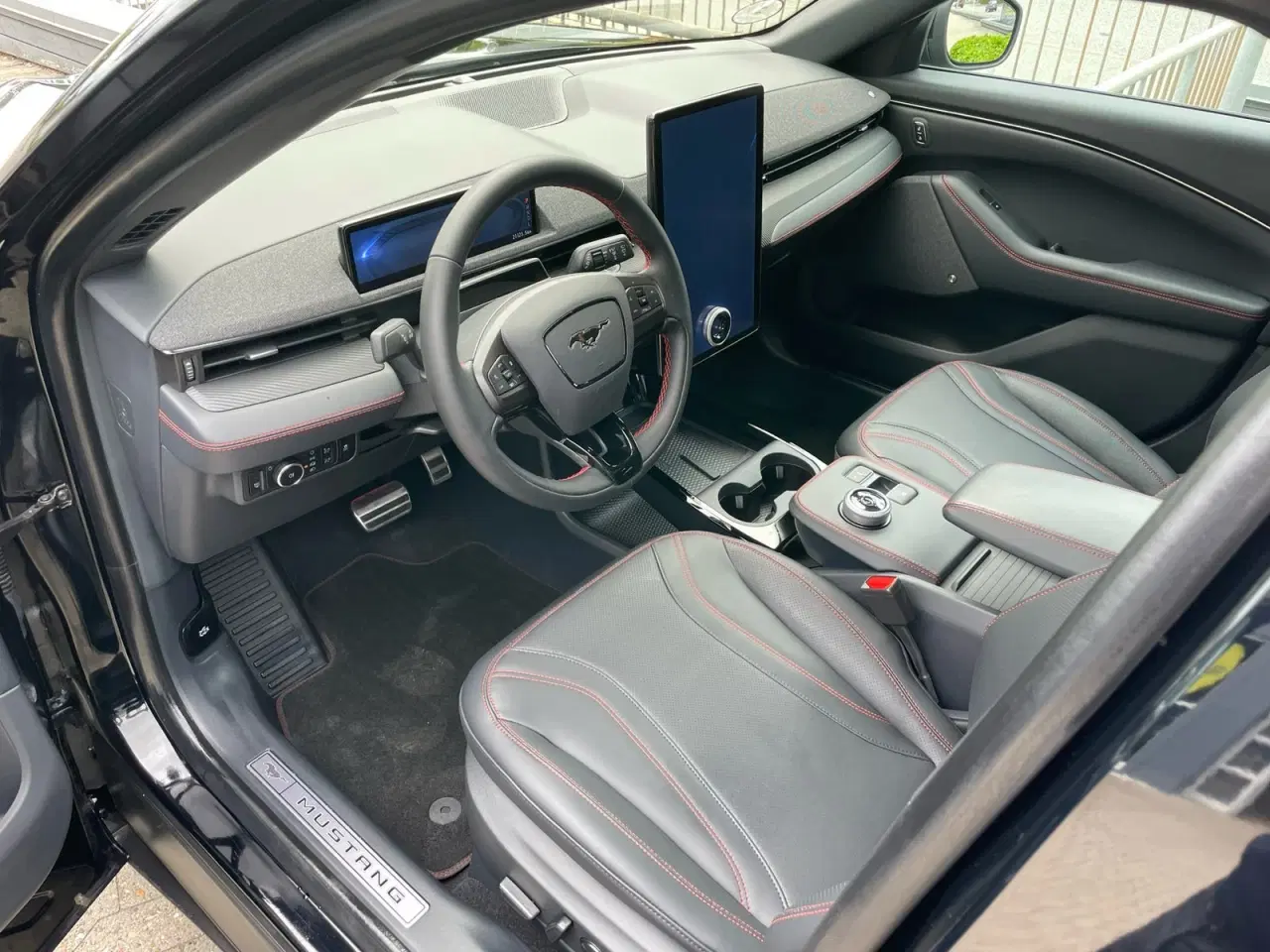 Billede 8 - Ford Mustang Mach-E 98 Premium Extended Range AWD