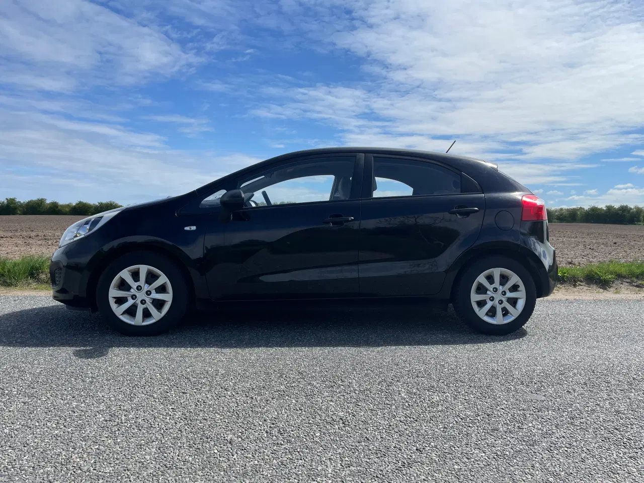 Billede 2 - 2013 Kia Rio benzin