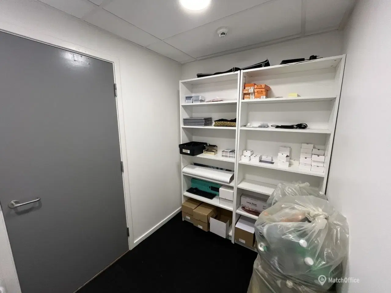 Billede 21 - Pænt og indflytningsklart kontorlejemål beliggende på 2. salen