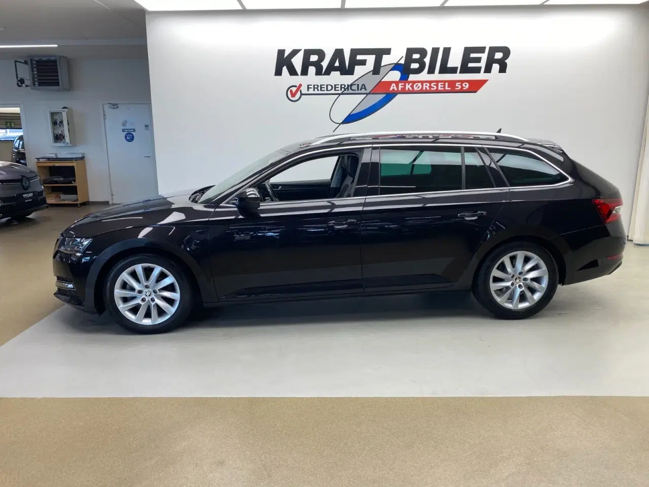 Billede 7 - Skoda Superb 2,0 TDi 190 Business Executive Combi DSG