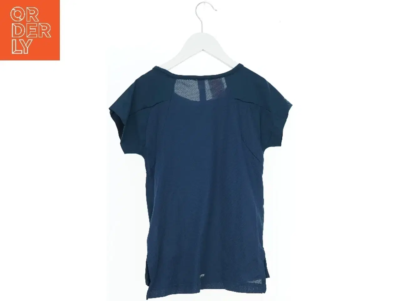 Billede 2 - Blå T-shirt med danseskrift fra Adidas (str. 140)