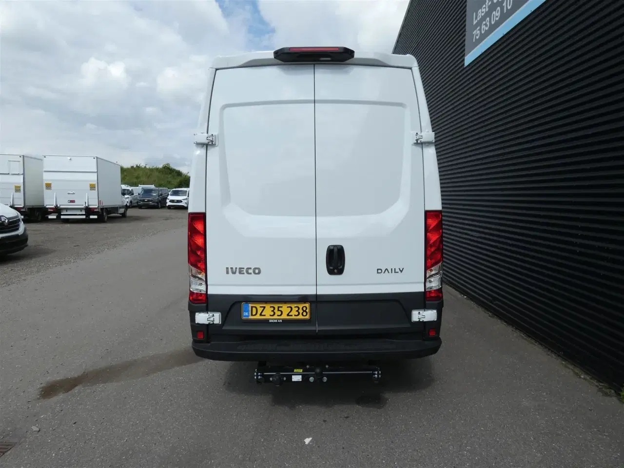 Billede 7 - Iveco Daily 35C18 12m3 3,0 D Hi-Matic 180HK Van 8g Aut.