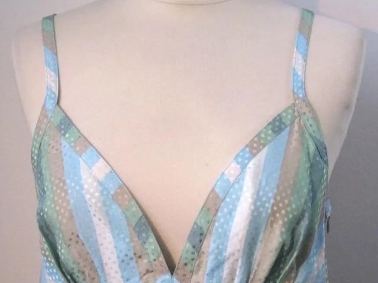 Billede 2 - Marc by Marc Jacobs, bluse str. 38