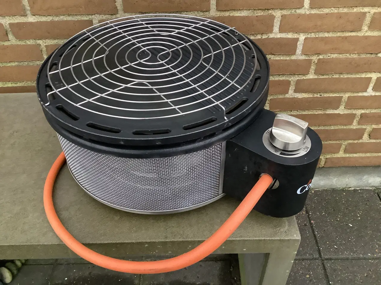 Billede 8 - COBB Gasgrill incl. regulator, rist og plade