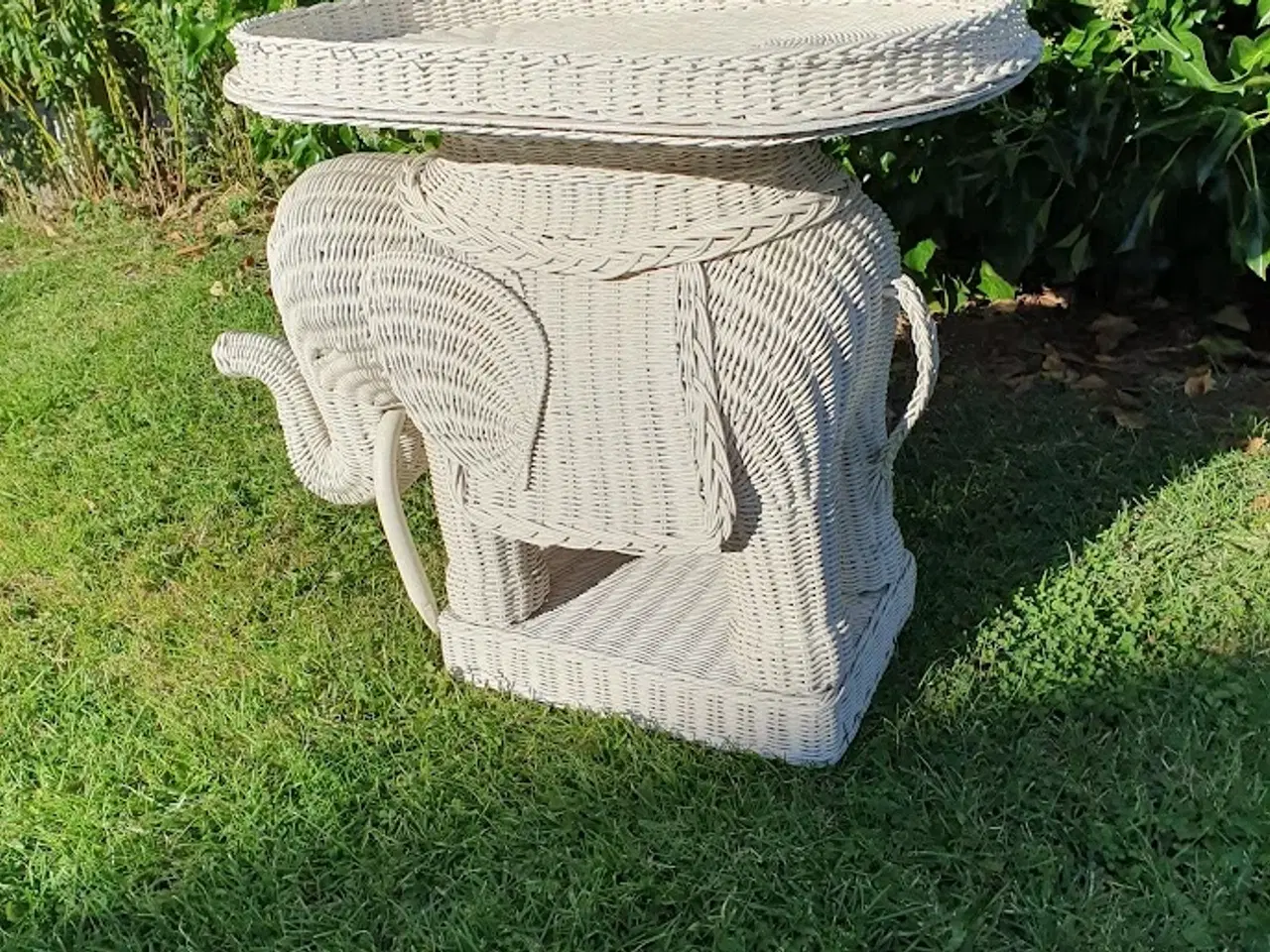Billede 3 - Bakkebord. Bambus elefant.