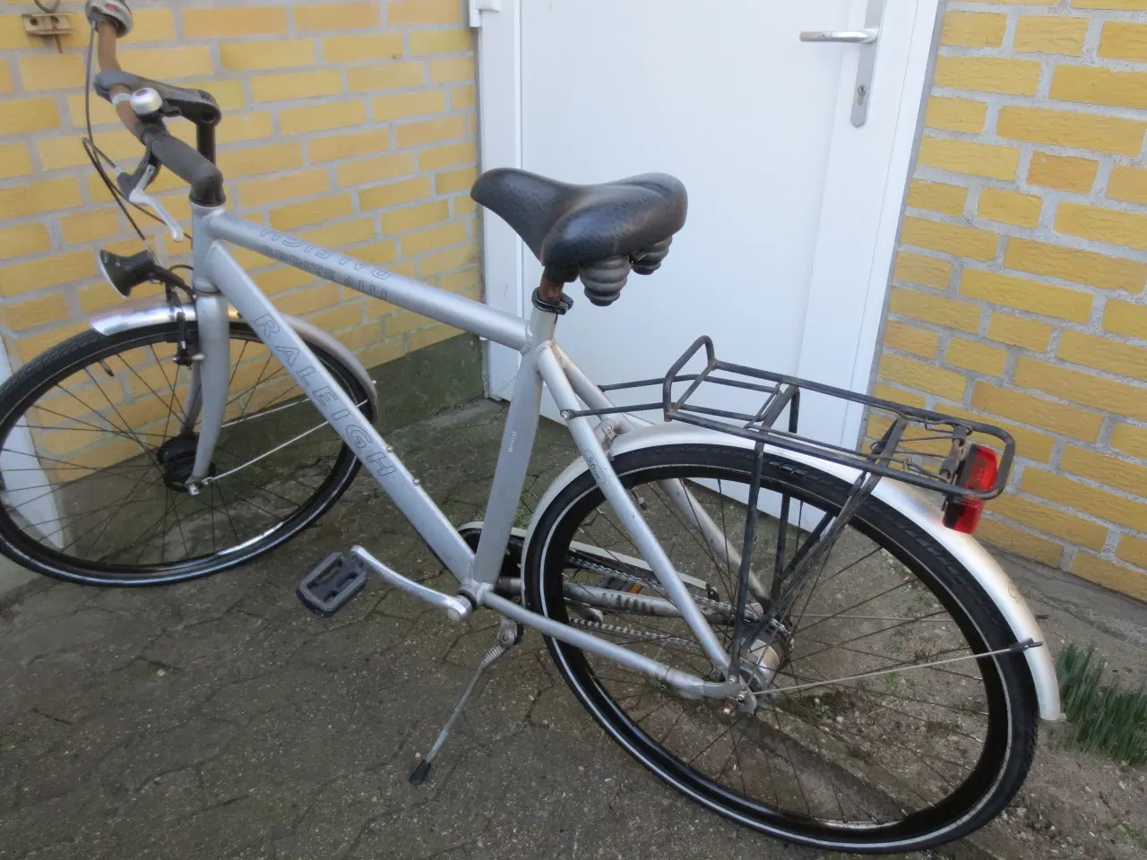 Billede 2 - 1 stk Herrecykel Raleigh Model Sprite ALU 28 tomme