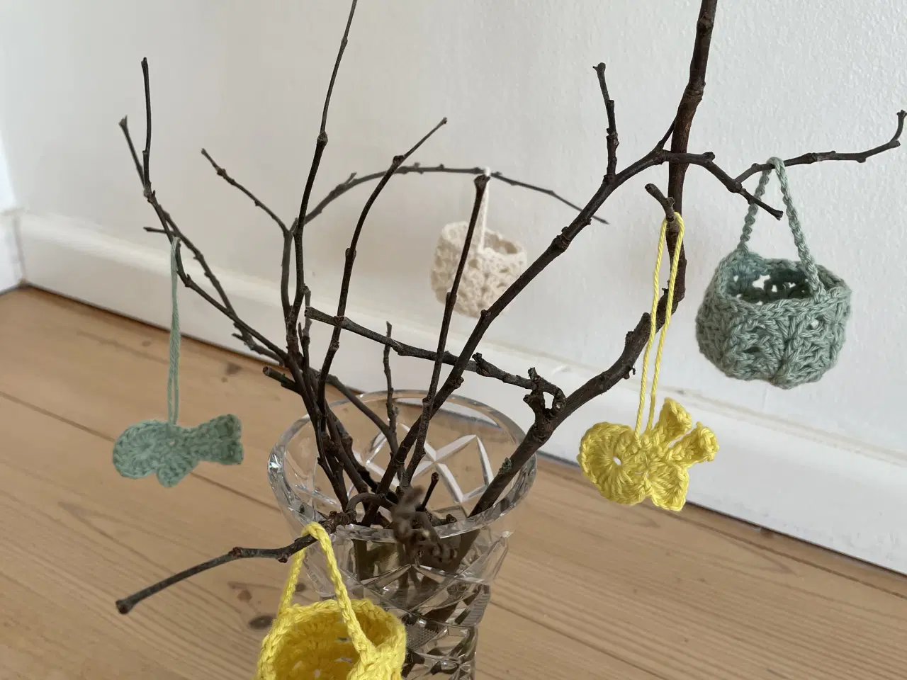 Billede 2 - Påskepynt til dine grene