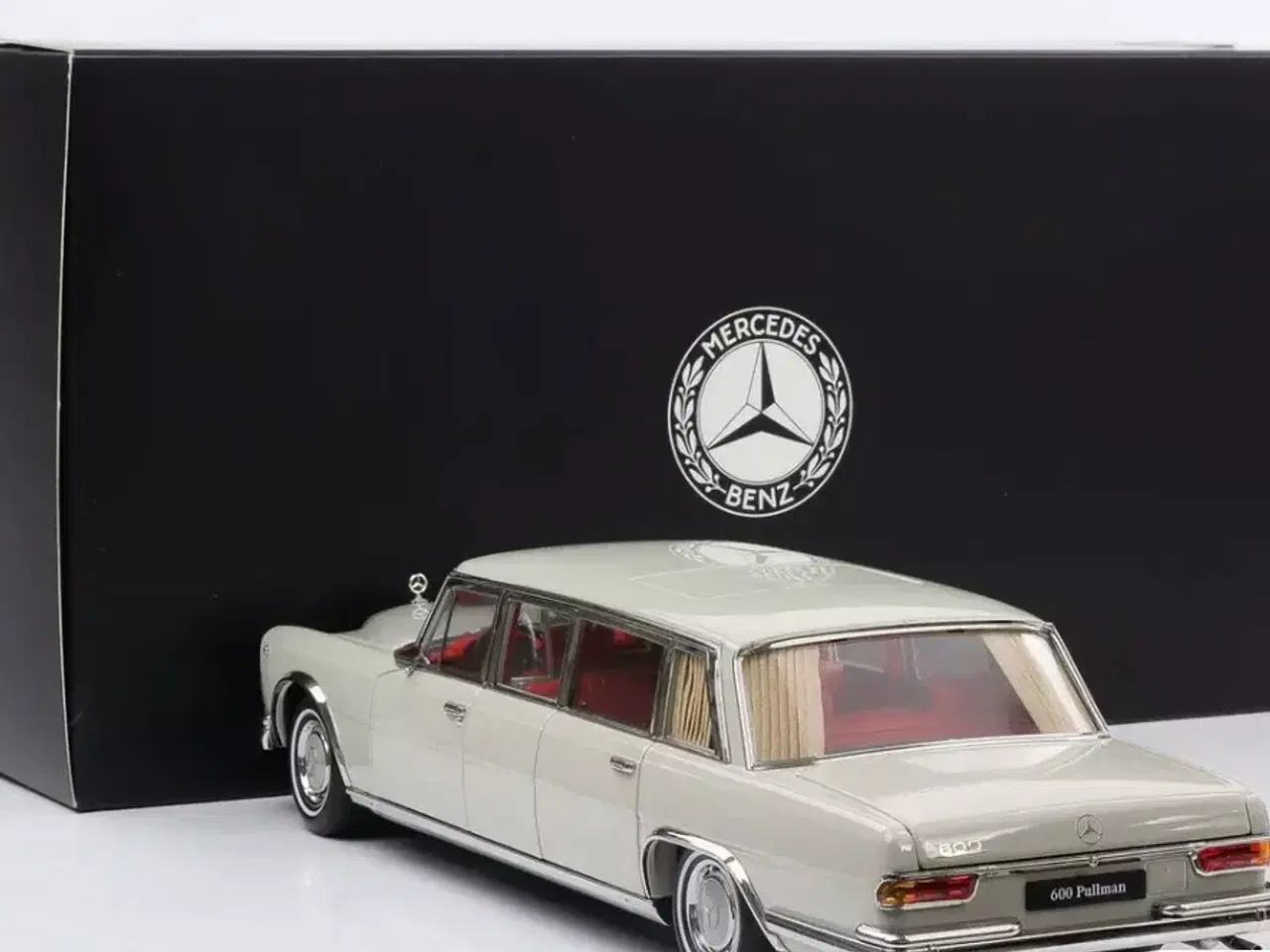 Billede 7 - 1:18 Mercedes 600 Pullmann w100