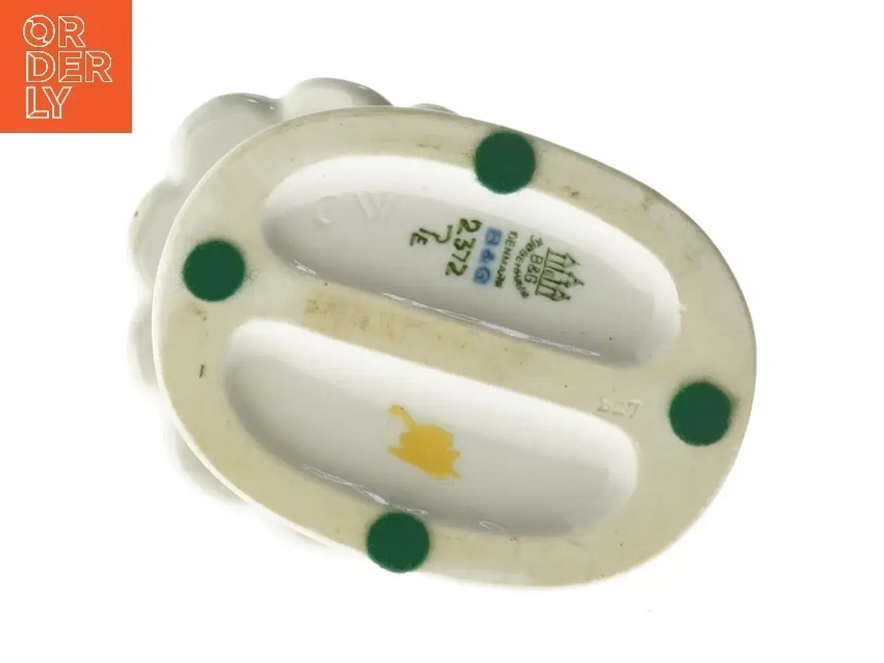 Billede 3 - Porcelænsfigur af dreng og pige fra Bing & Grøndahl (str. 20 cm)