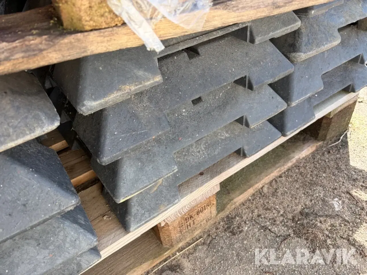 Billede 4 - Plast/komposit med ballast 24 styks