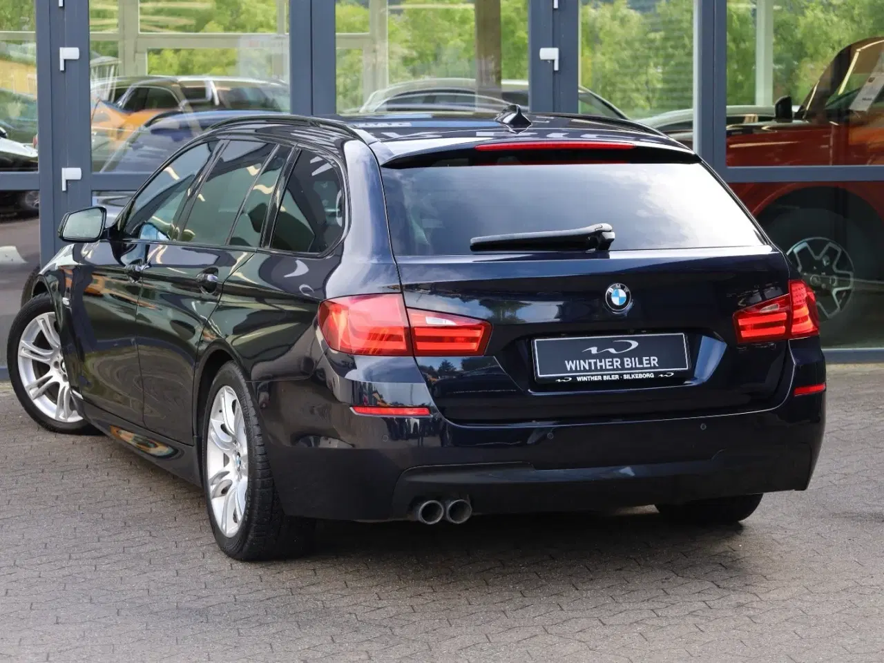 Billede 3 - BMW 530d 3,0 Touring M-Sport xDrive aut.