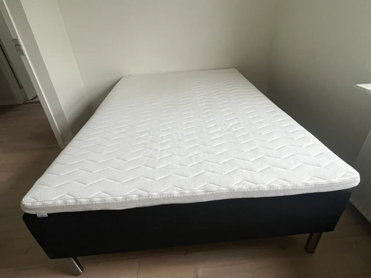 Billede 1 - Madras 140x200 GOLD B20