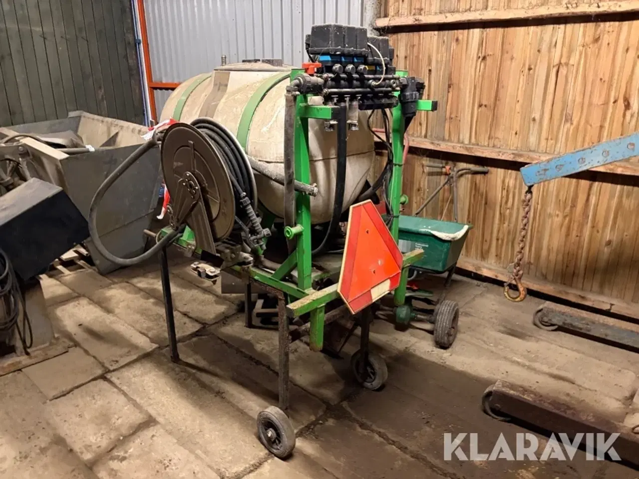 Billede 3 - Sprøjte på vogn Kyndestoft UNI-deicer