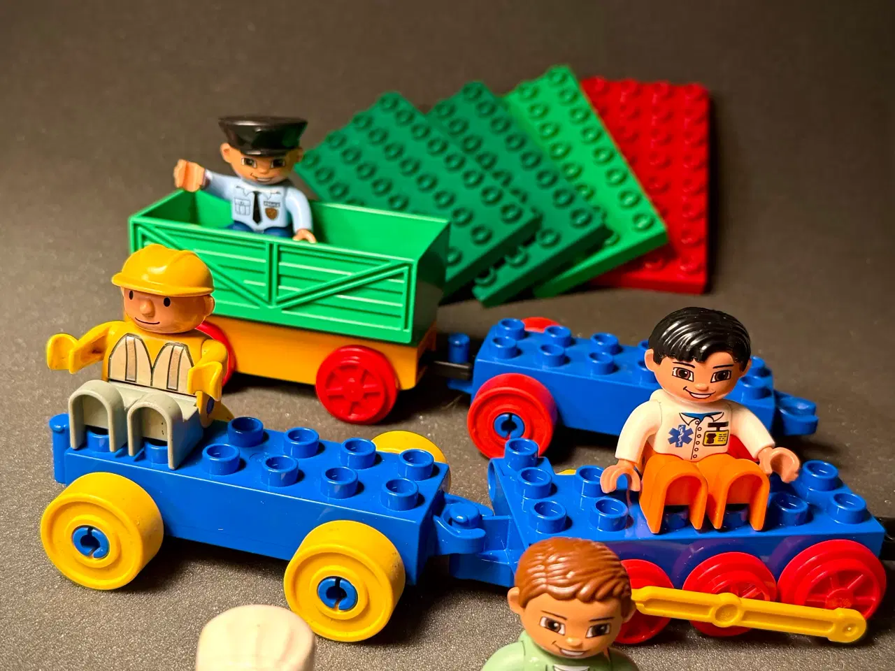 Billede 3 - LEGO Duplo-samling – figurer, køretøjer og klodser