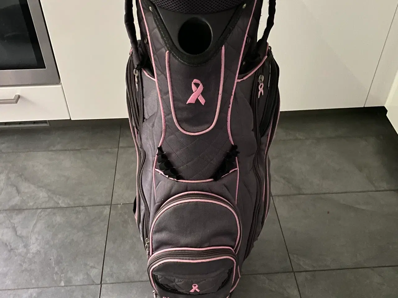 Billede 2 - Pink Ribbon golftaske 
